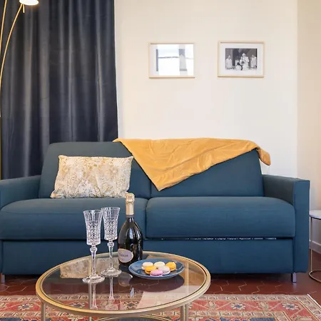 Apartment Intra-muros, Vue Palais Des Papes
